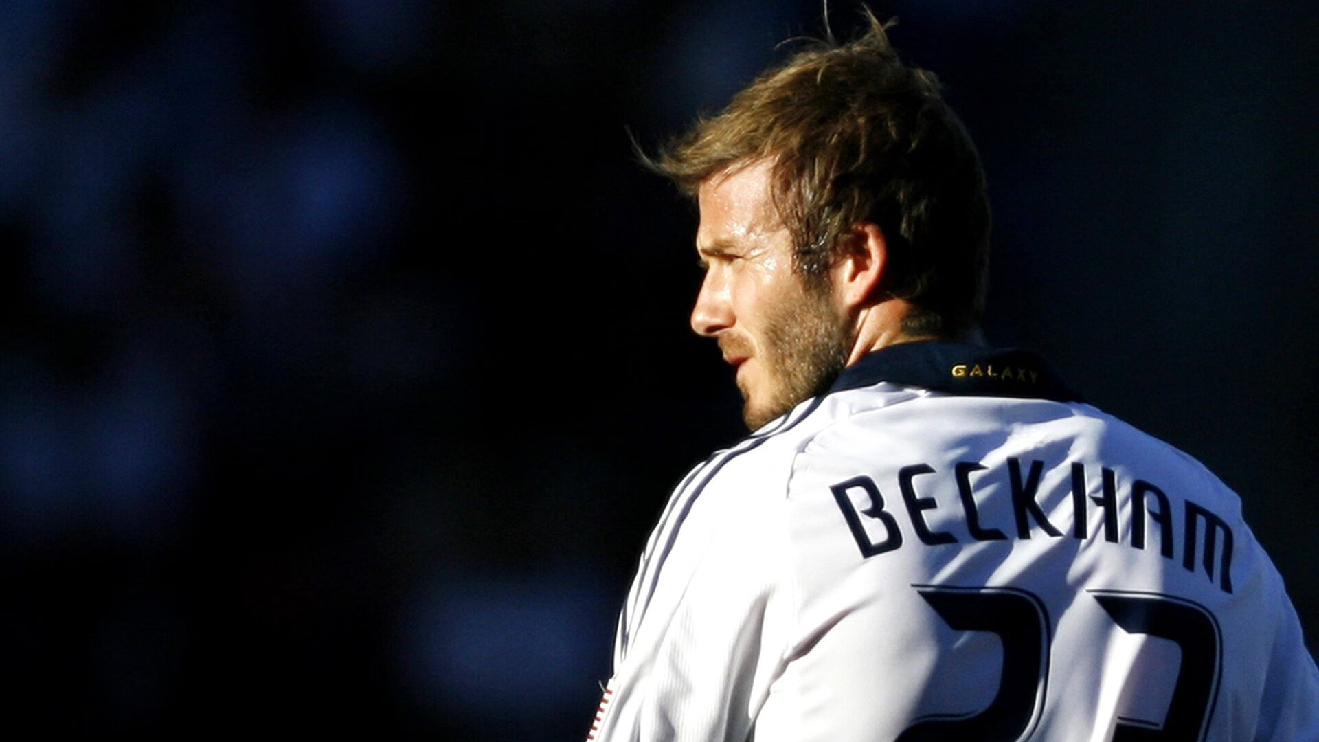 逆境突围:被低估队伍的逆袭故事,逆境突袭剧情介绍